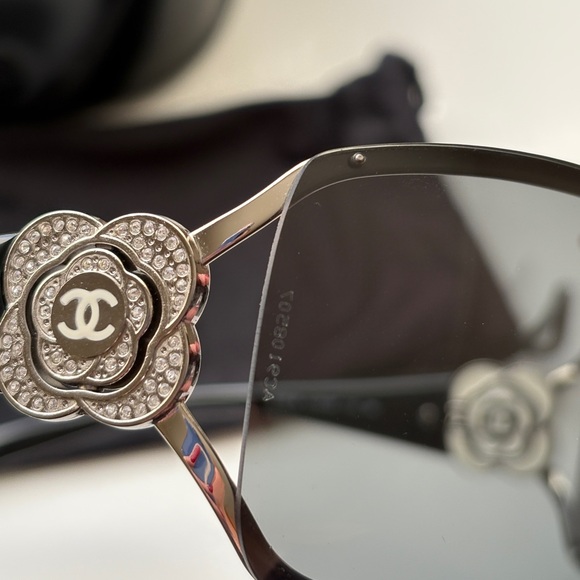 Chanel sunglasses 4164 Camelia flower, authentic - Picture 4 of 14